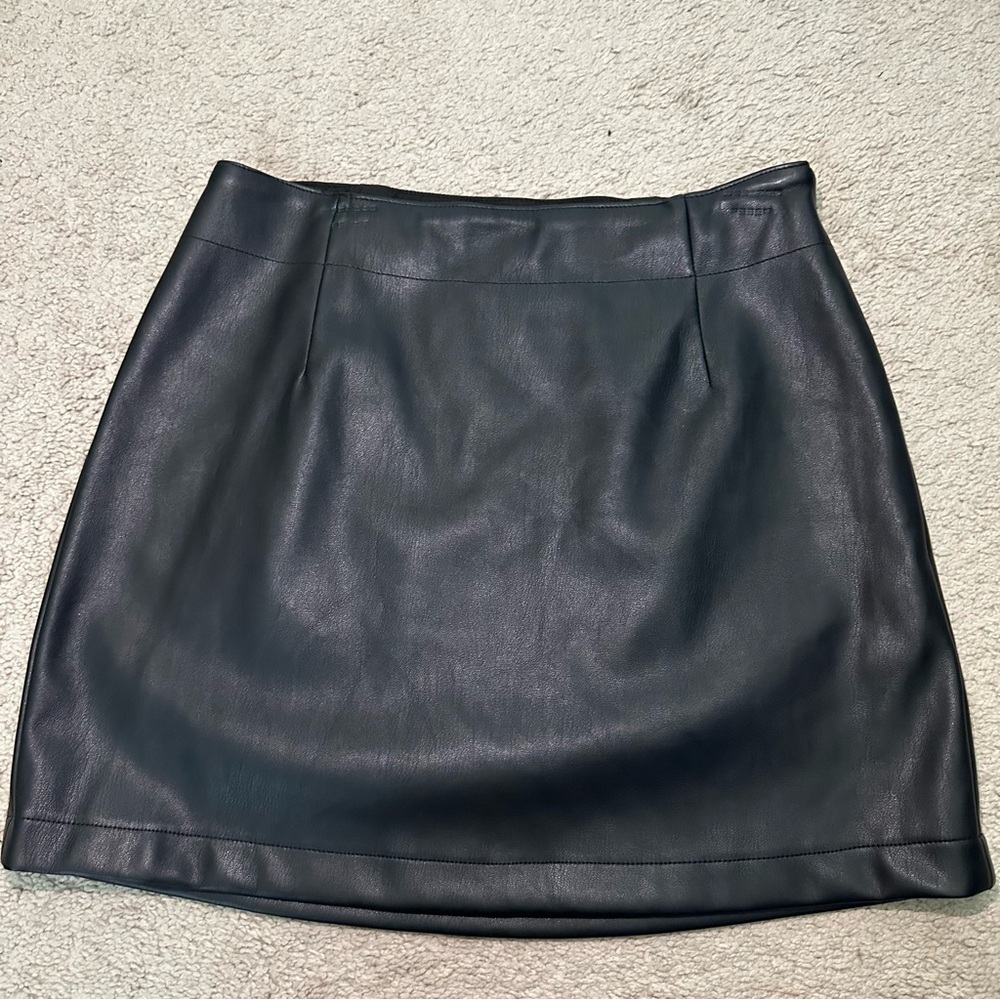 Abercrombie & Fitch- Black Leather Skirt